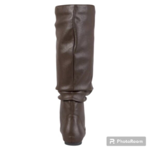 NWOB Journee Collection Brown Knee High WIDE CALF Flat Riding Boots Women's 8.5 - Picture 3 of 6